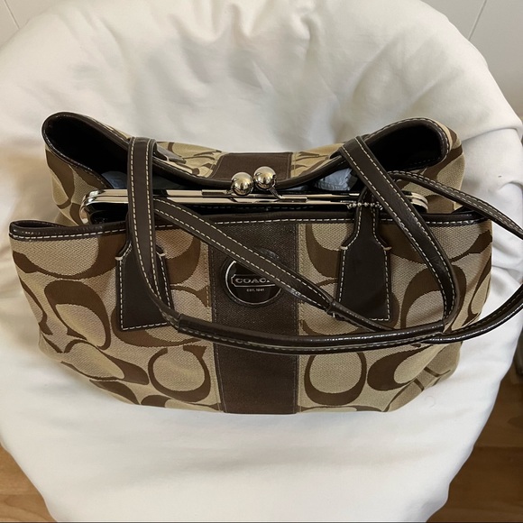 Coach stripe satchel purse bag with clasp brown and tan beige - Picture 2 of 9